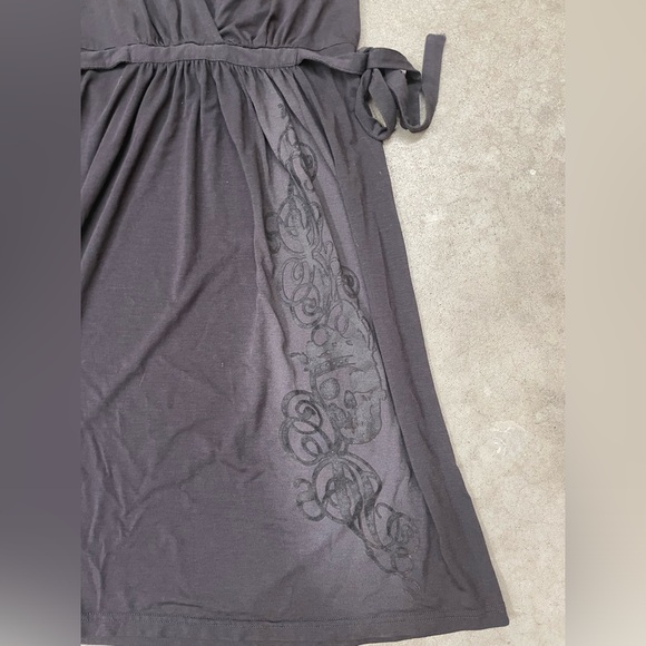 Disneyland Resort Pirates of the Caribbean Mini Dress Womens Size M Gray - Picture 3 of 5